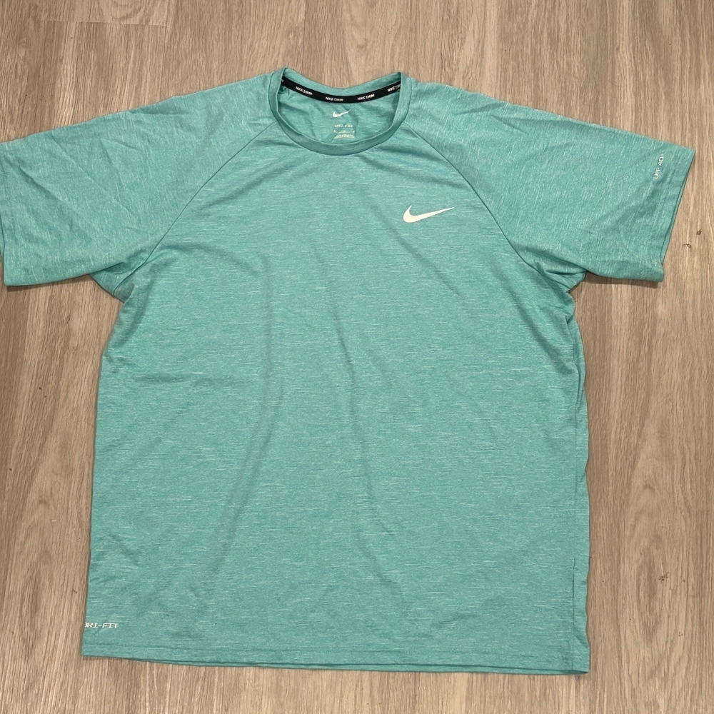 Nike Men's Aqua Short Sleeve Tee